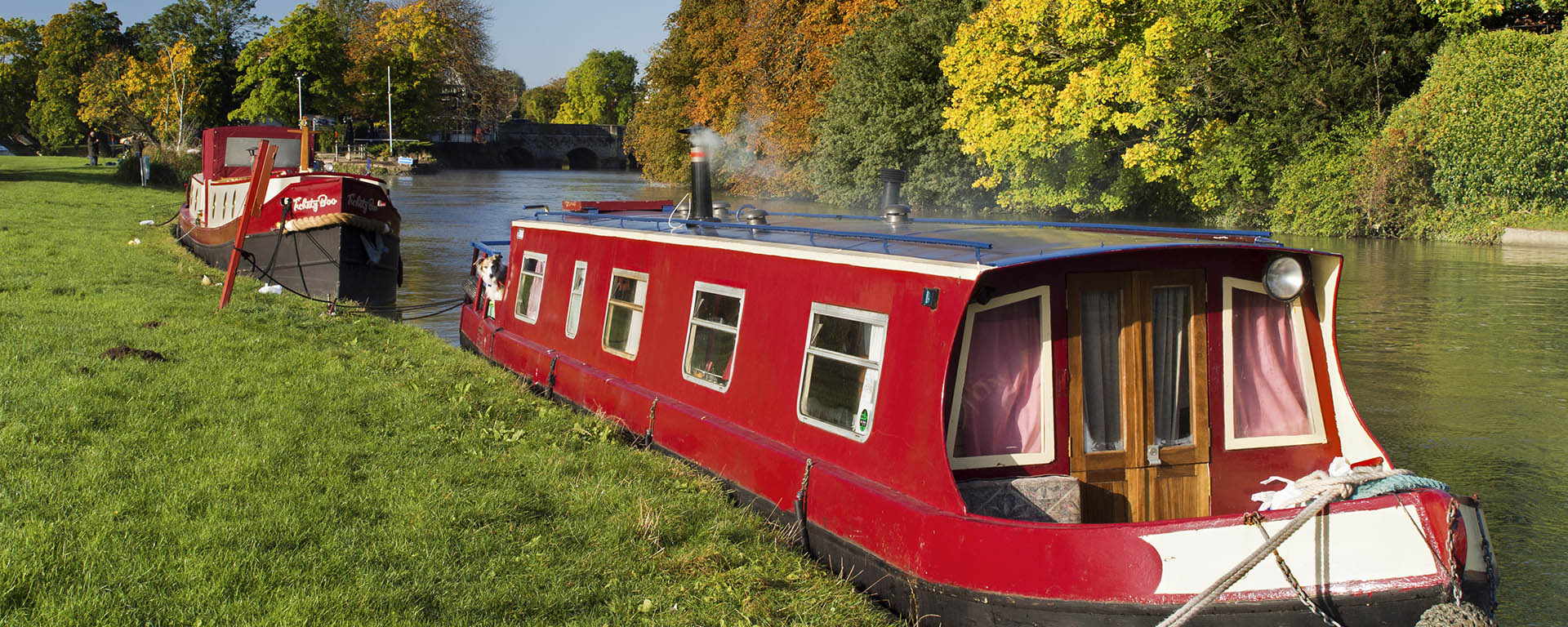 Five postcard-perfect walks along the Thames Path